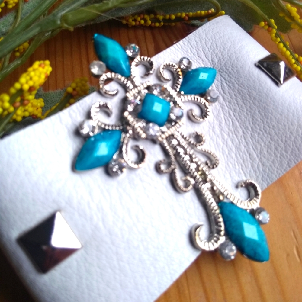 Turquoise Cross Studded Leather Wristband